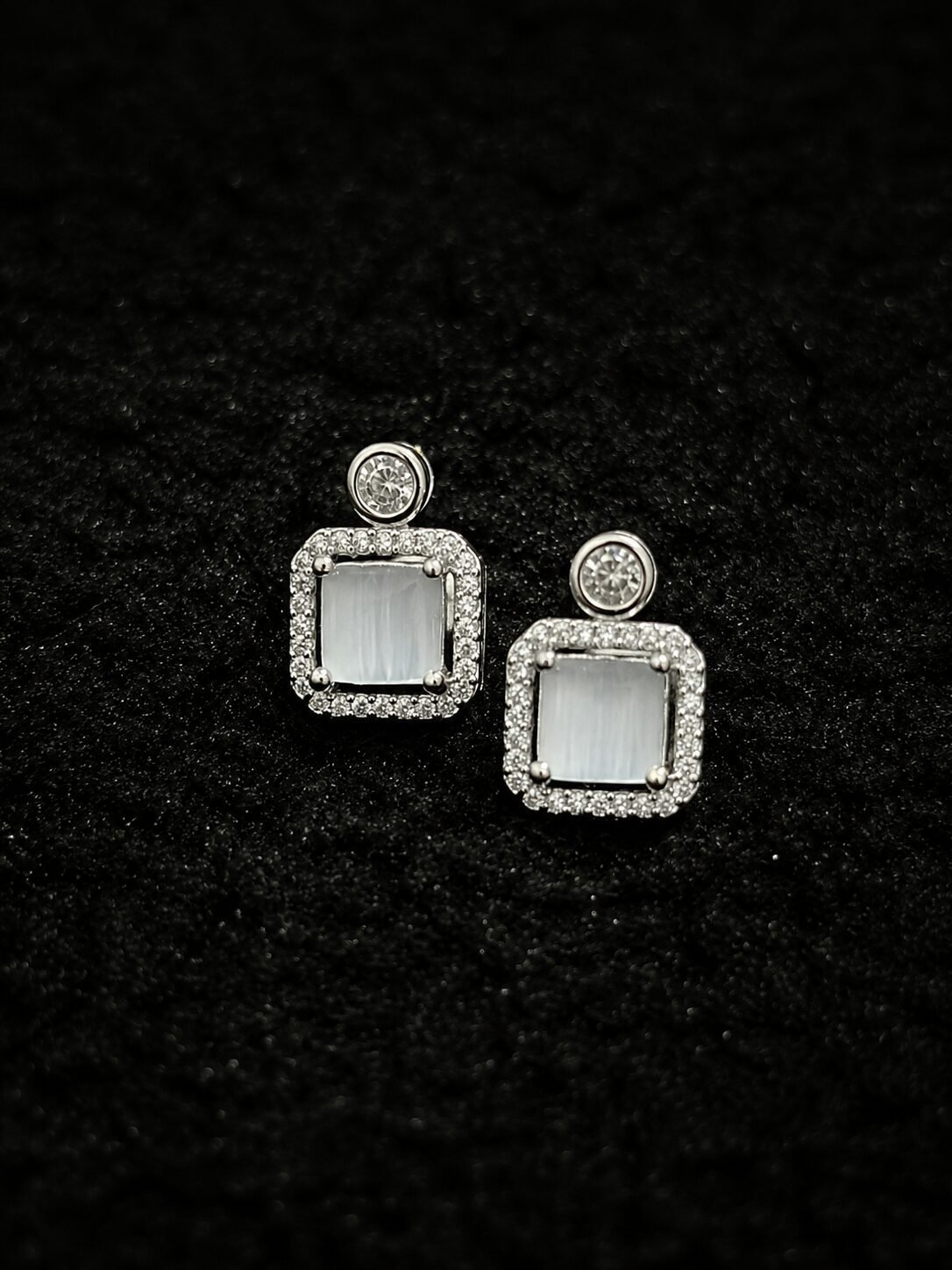 Laila Square Drop Earrings Laila Square Drop Earrings - Image 1
